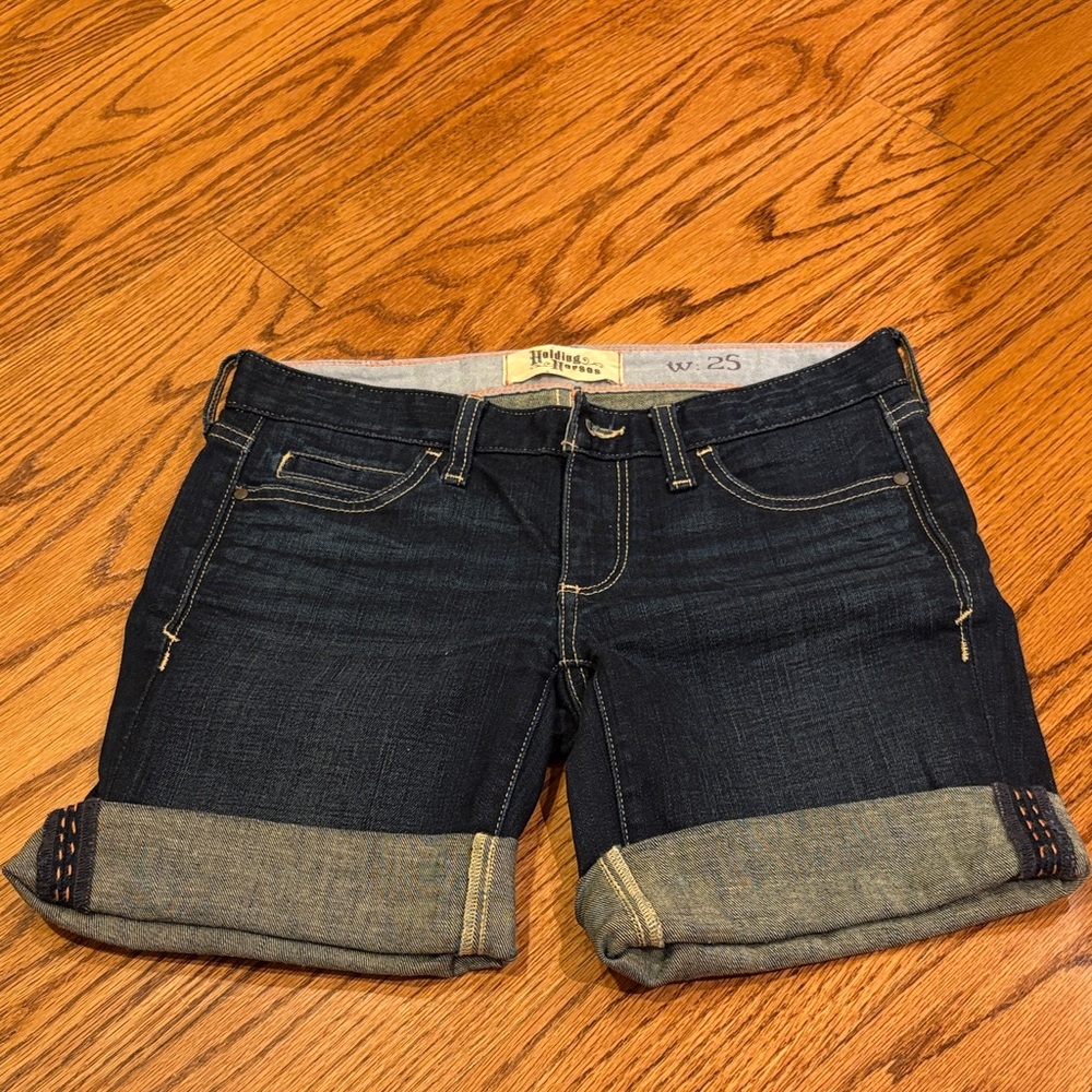 Holding Horses Woman’s Fit Boy Short Denim Jean Shorts Size 25